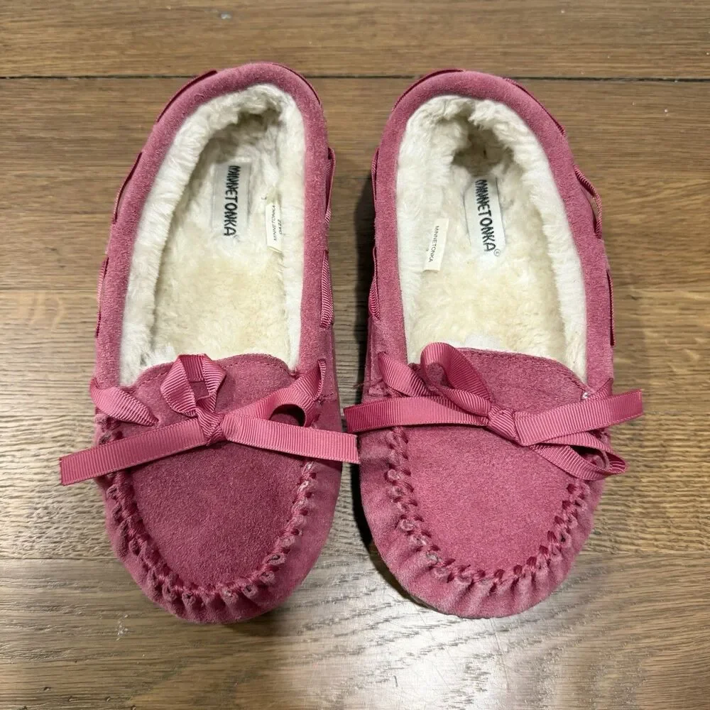 Minnetonka pink leather